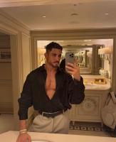 607855219: Chico busca chica en Madrid