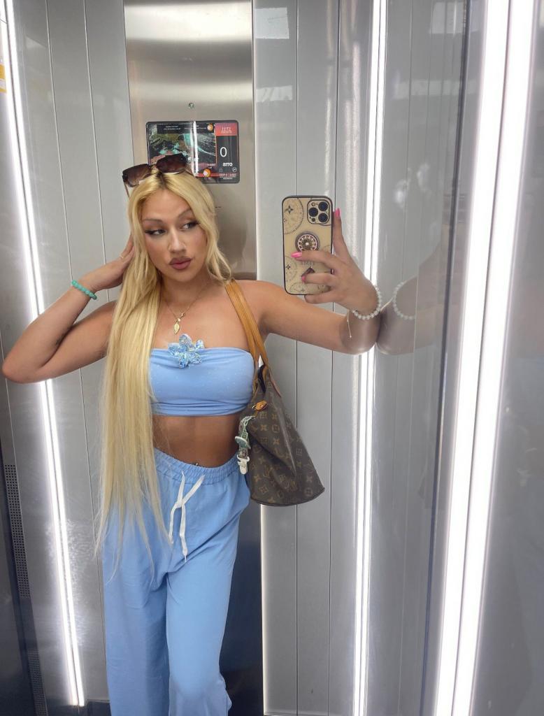 Chica busca chico en Barcelona: 