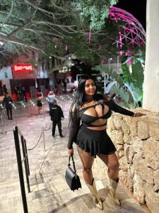 664299854: Chica busca chico en Jaén