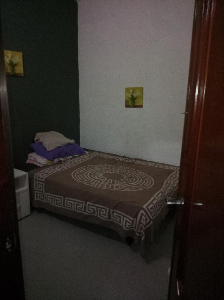 636570249: Chica busca chico en Valencia