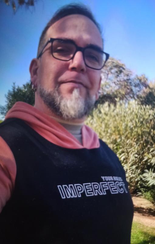 642107679: Chico busca chica en Zaragoza