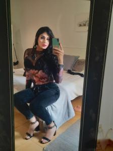 631832275: Transexual en Alicante