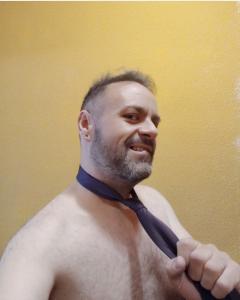 624806139: Chico busca chica en Madrid