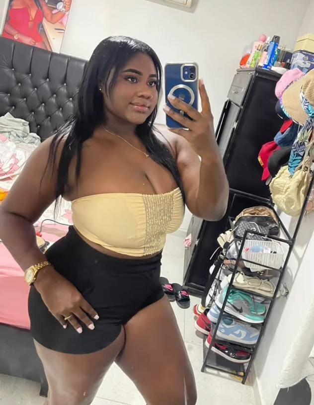 Chica busca chico en Tenerife: 