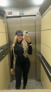 673918478: Chica busca chico en Barcelona