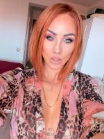 611055177: Chica busca chico en Sevilla