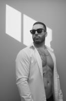 676980179: Chica busca chico en Sevilla