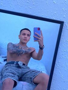 643701664: Chico busca chica en Barcelona