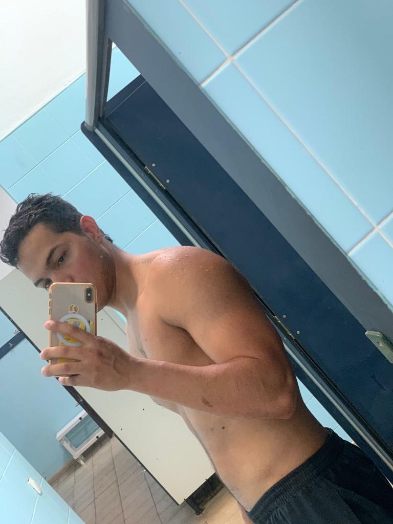 603939228: Chico busca chica en Sevilla