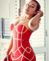 643886114: Chica busca chico en Ibiza