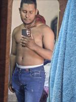 614249986: Chico busca chica en Pontevedra