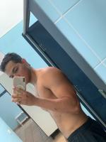 603939228: Chico busca chica en Sevilla