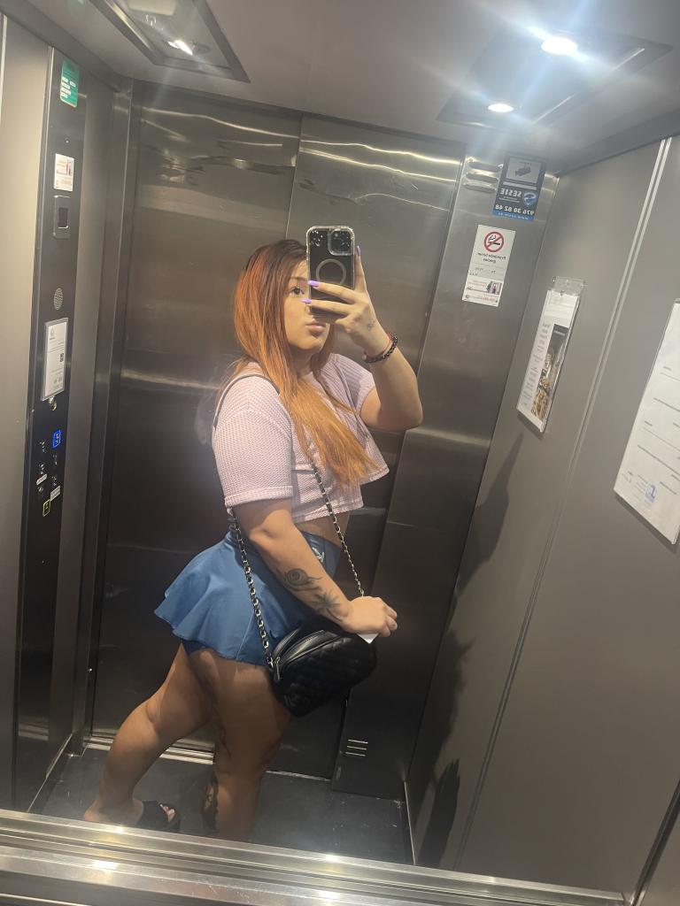 642085240: Transexual en Zaragoza