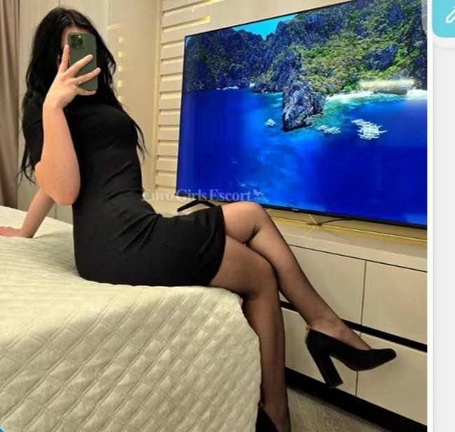 Chica busca chico en Cádiz: 