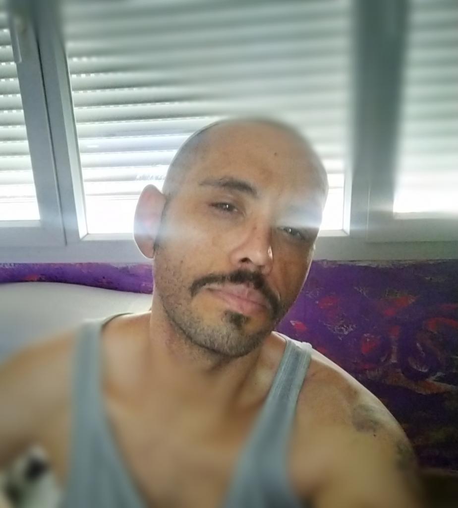 611845976: Chico busca chica en Asturias