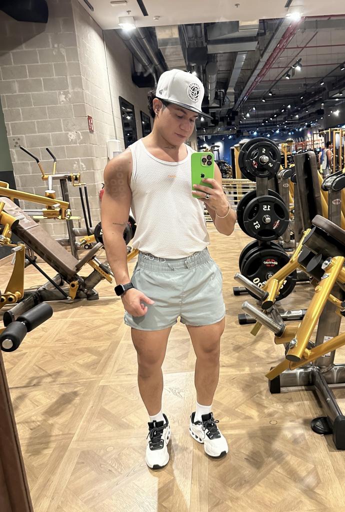 604394307: Chico busca chica en Madrid