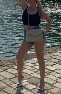 695012310: Chica busca chico en Zaragoza