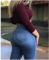 613745272: Chica busca chico en Málaga