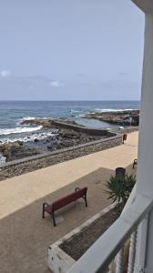 680496746: Chica busca chico en Las Palmas