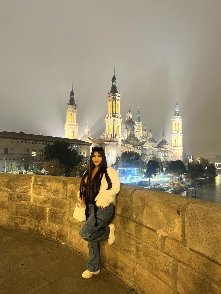 677432033: Transexual en Valencia