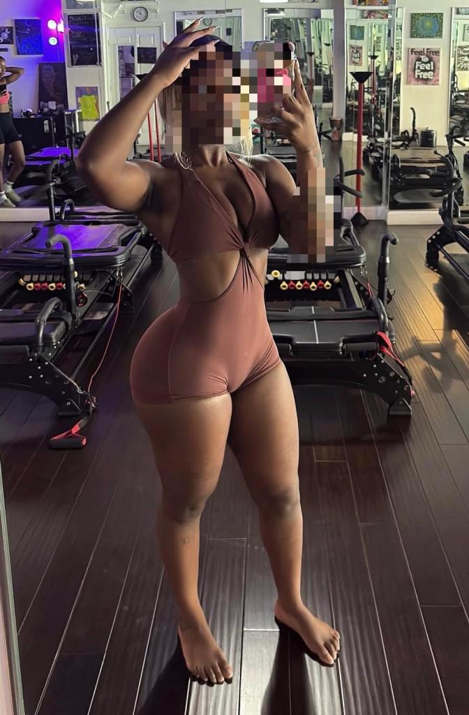 672413317: Chica busca chico en Castellón