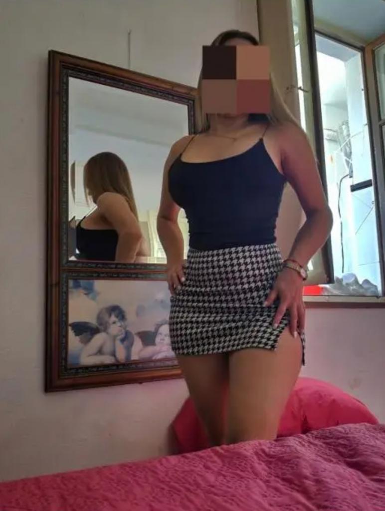 613636674: Chica busca chico en Barcelona