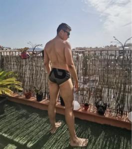 657382924: Chica busca chico en Barcelona