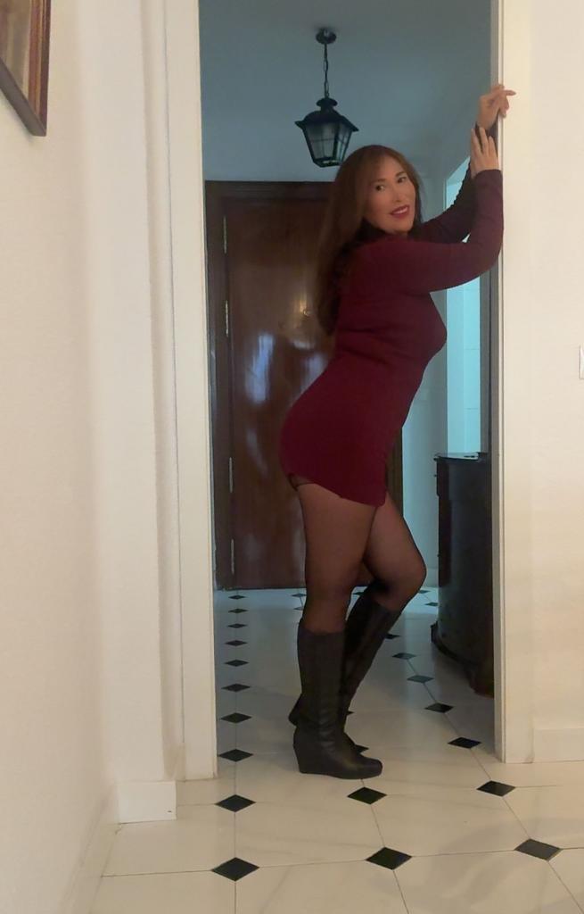 627873728: Chica busca chico en Málaga