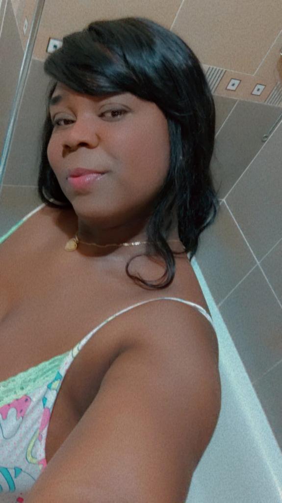 Chica busca chico en Tenerife: Chica busca chico