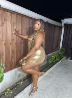 631597304: Chica busca chico en Barcelona