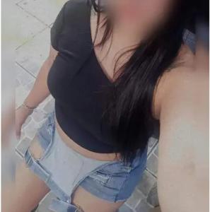 613457854: Chica busca chico en Granada