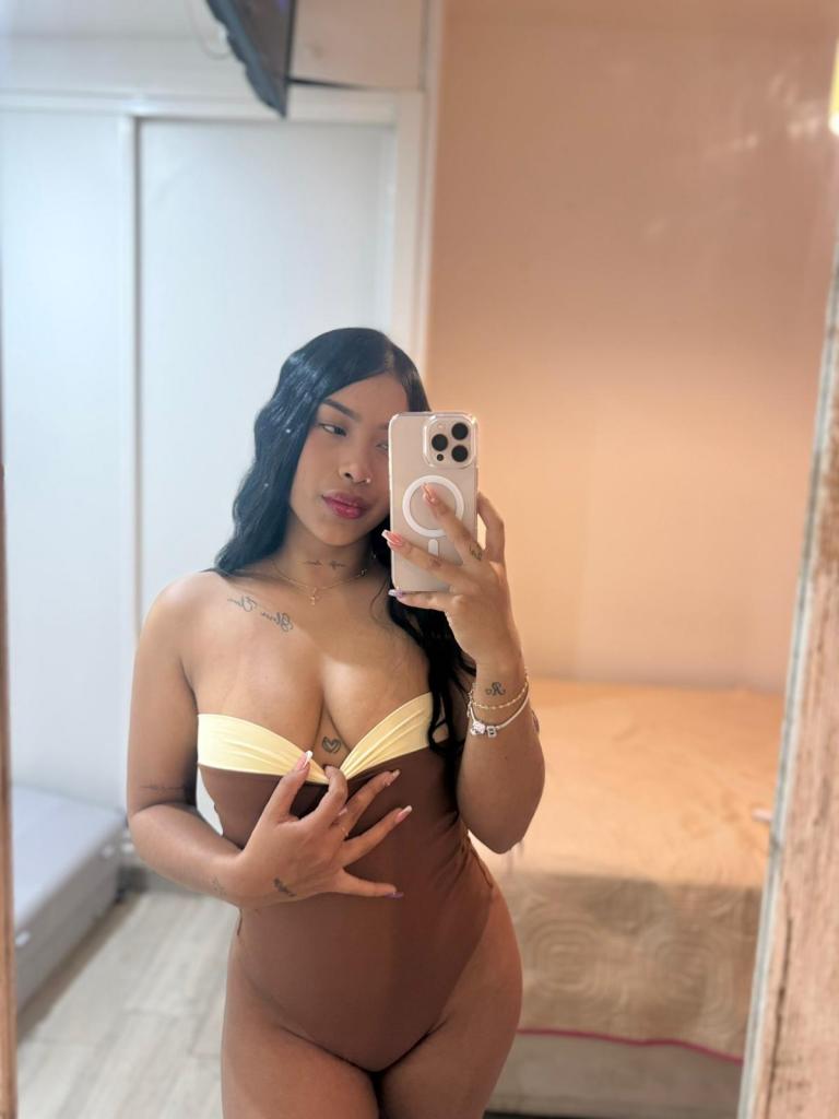 Chica busca chico en Cáceres: Chica busca chico