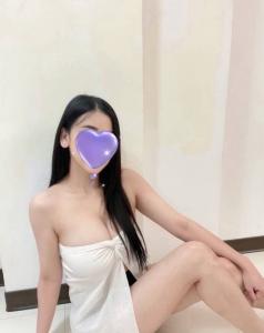 643058665: Chica busca chico en Madrid