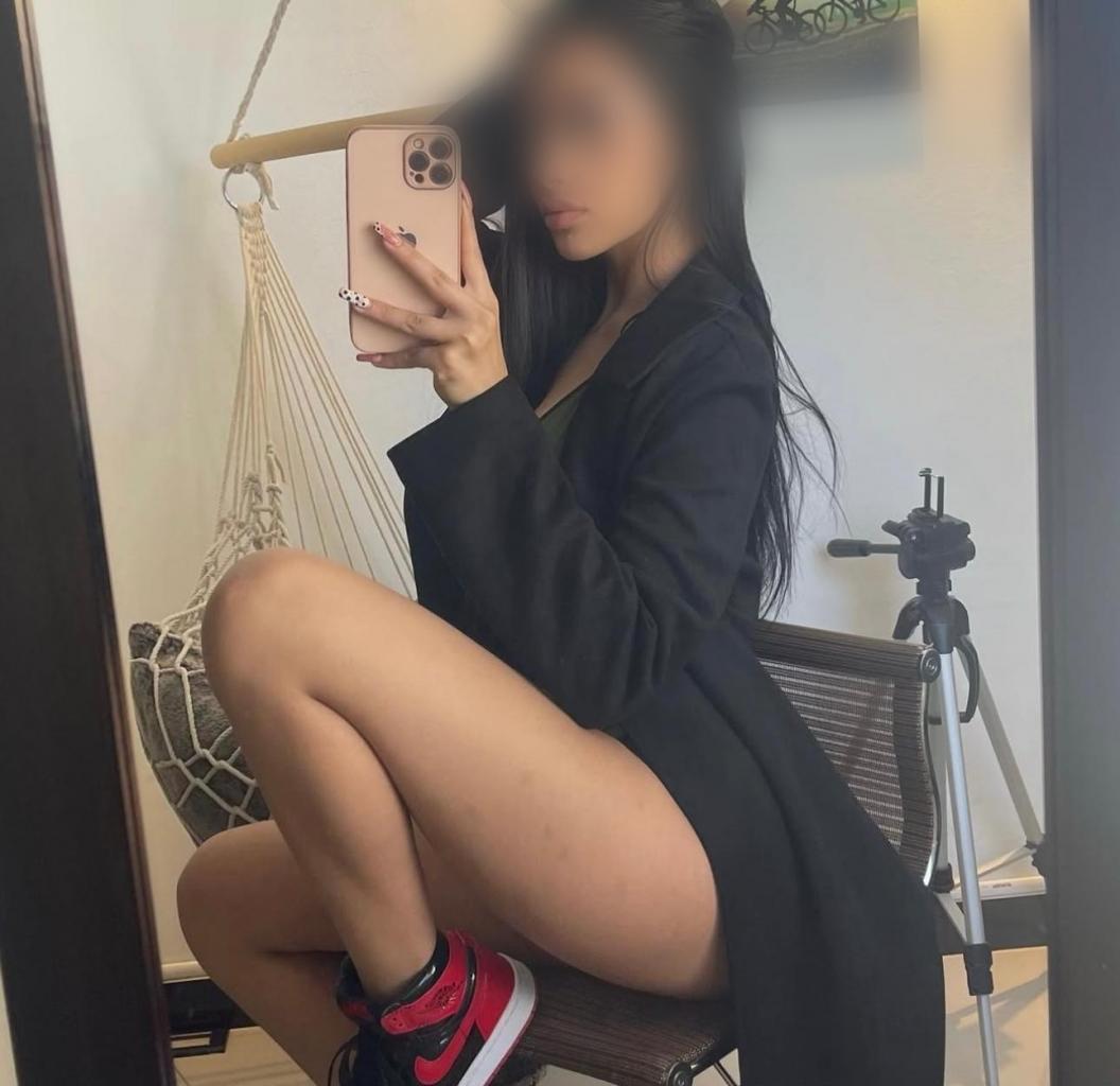 634026706: Chica busca chico en Granada