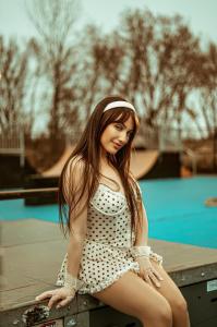 632908907: Chica busca chico en Barcelona