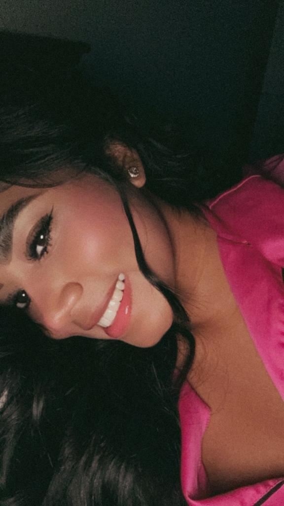 Chica busca chico en Málaga: Chica busca chico