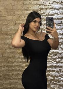 631863147: Chica busca chico en Cantabria