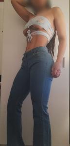 632138048: Chica busca chico en Gerona