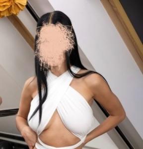 665515294: Chica busca chico en Navarra