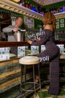 658242431: Chica busca chico en Sevilla