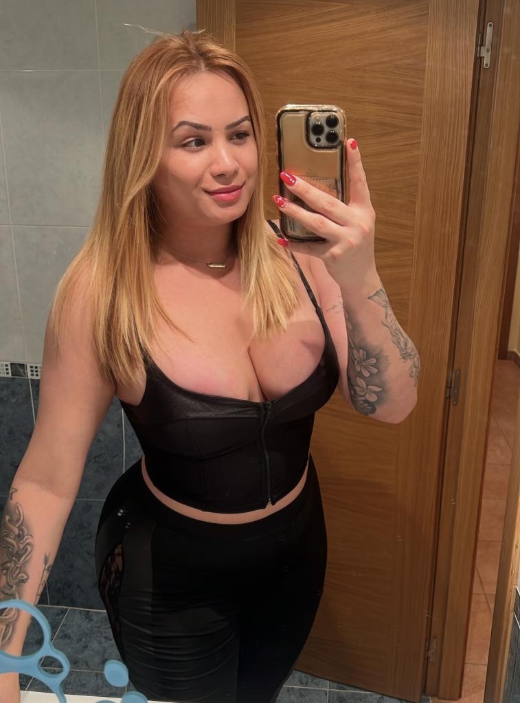 602047885: Transexual en Pontevedra