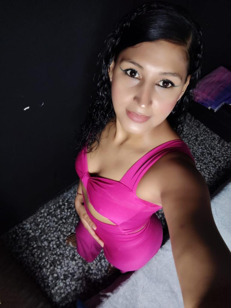 Chica busca chico en Málaga: Chica busca chico