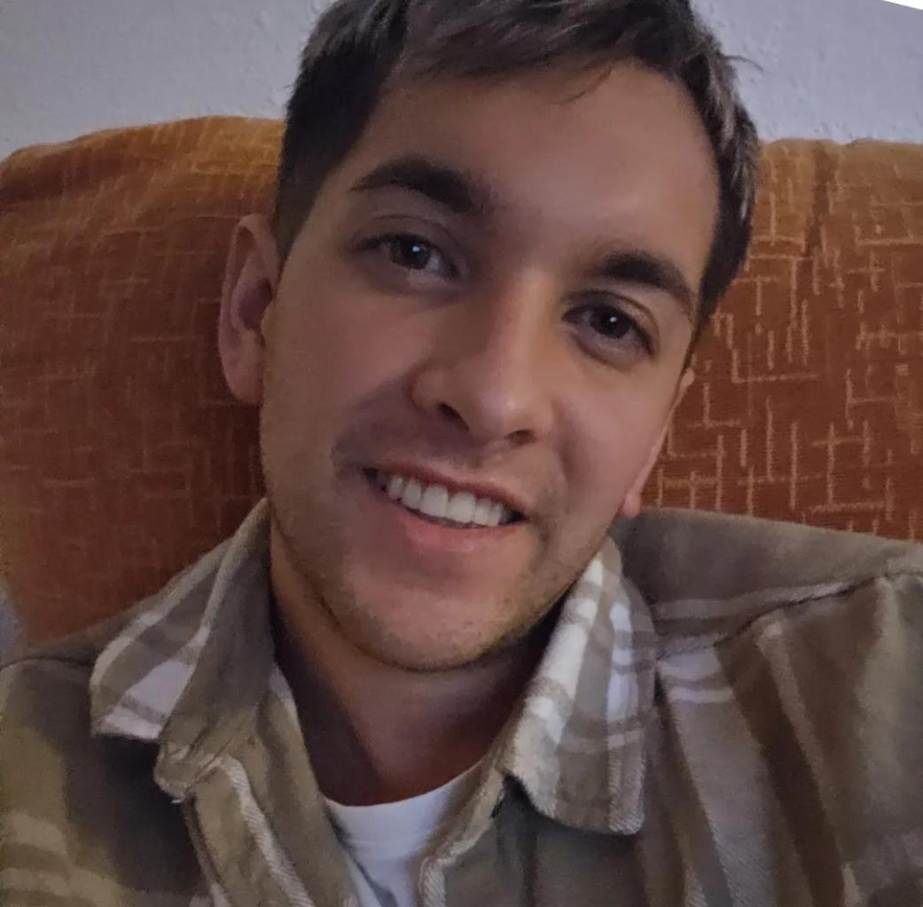 Chico busca chica en Huelva: 