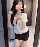 688149189: Chica busca chico en Barcelona