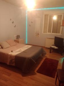 671258456:  en León