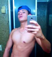 621069628: Chico busca chica en Lugo