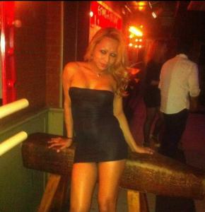 613468821: Transexual en Alicante