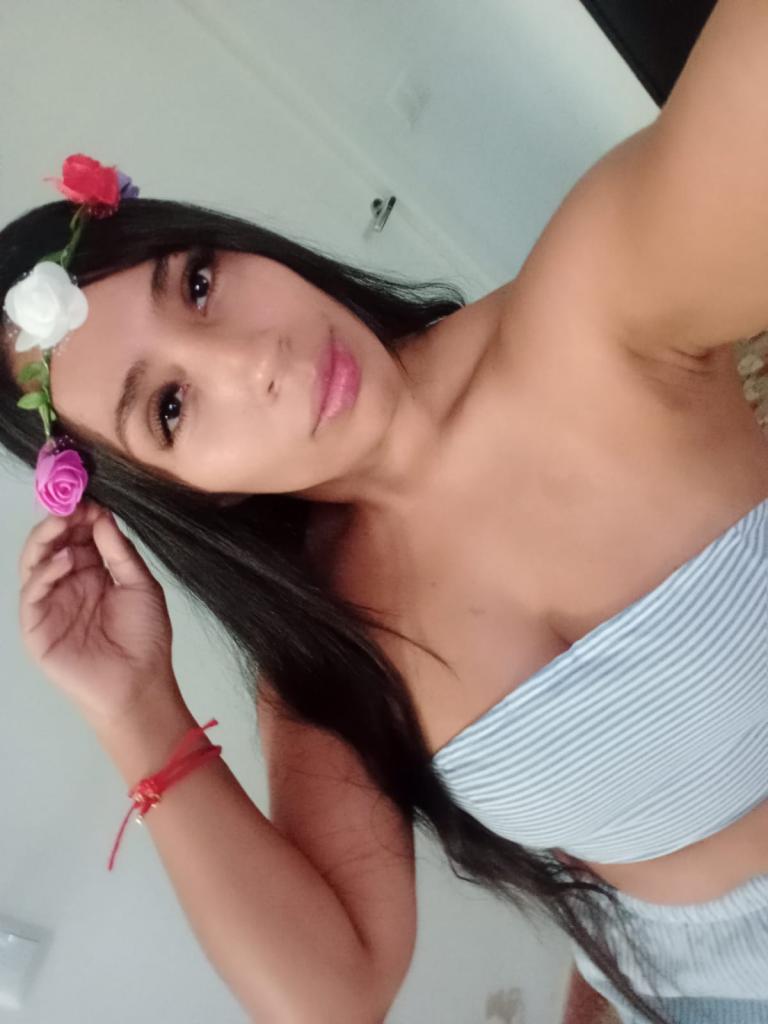 Chica busca chico en Cádiz: 