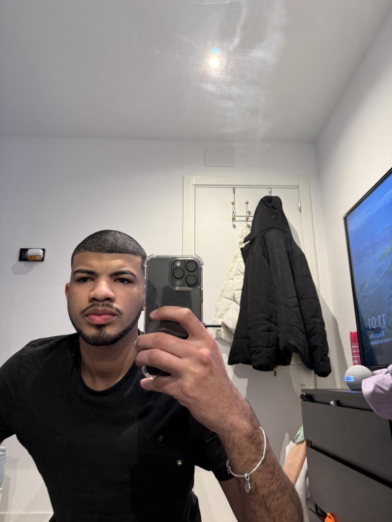 Chico busca chica en Murcia: 