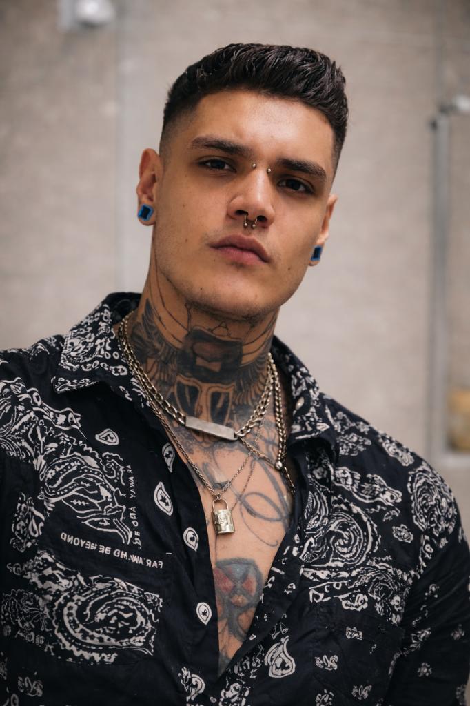 Chico busca chica en Málaga: 